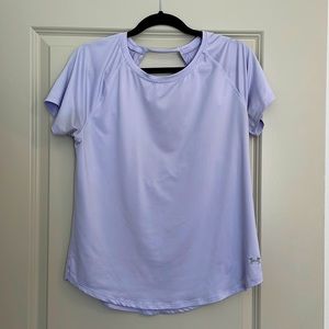 Under Armour women’s t-shirt. Size Medium.